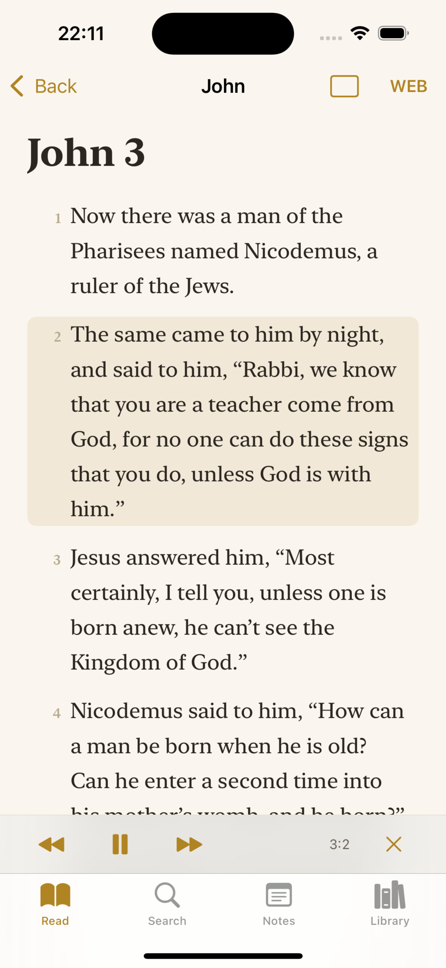 John 3 being read aloud, with the current verse highlighted and transport controls at the bottom.